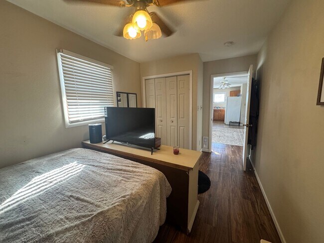 Photo - Grand Boulevard 3120-3122 Unit 3120-3122-3122