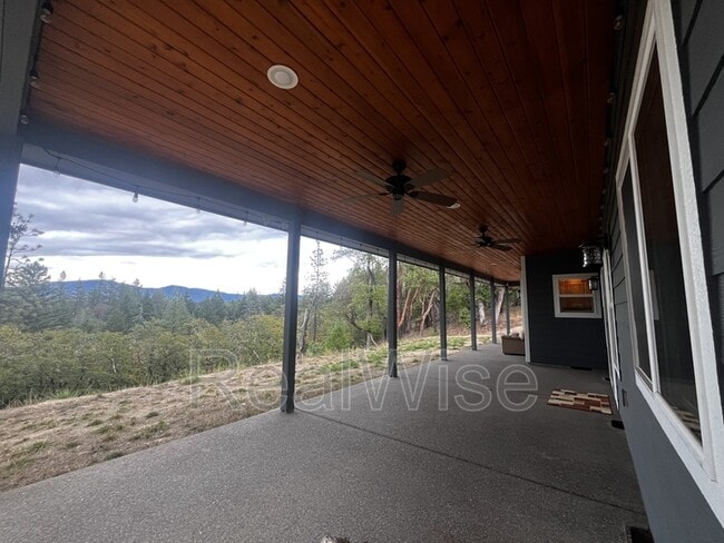 Photo - 235 Needlewood Dr