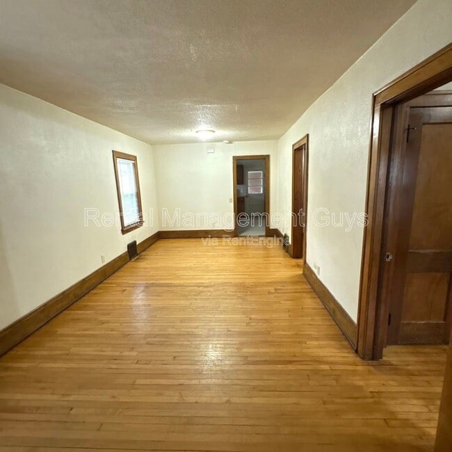 Photo - 3955 N Girard Ave