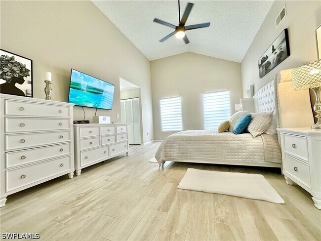 Photo - 3639 Kent Dr