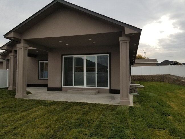 Photo - Occupied, do not disturb tenants. West Valley 3 bedroom 2.5 bath plus an office, custom built re...