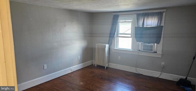 Photo - 2912 Hillcrest Ave