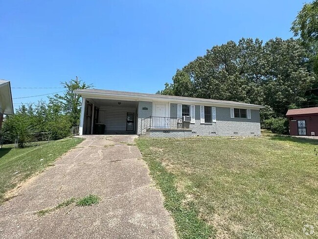 Building Photo - 4 Carlton Dr Rental