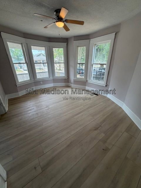 513 W 35th St Unit A
