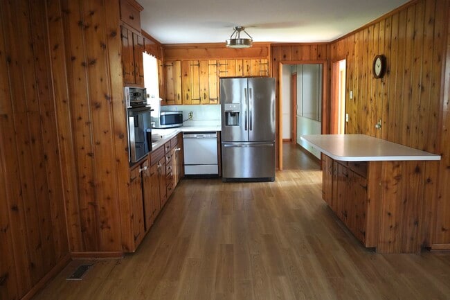 Photo - 1329 Winthorne Dr