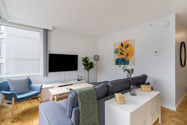 Photo - Somerset Unit 00501