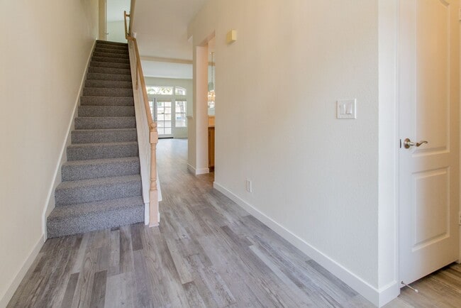 Photo - Beautiful 2 Bed, 2.5 Bath Two-Story Townhome in Belsera