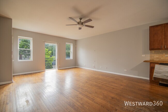 Photo - 2328 W Washington Blvd Unit #1