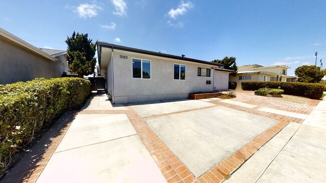 4BD/2BA, Quick Walk to Campus! - 4BD/2BA, Quick Walk to Campus!