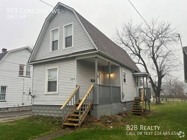 Building Photo - Charming 3-Bedroom Property in Prime Location Rental