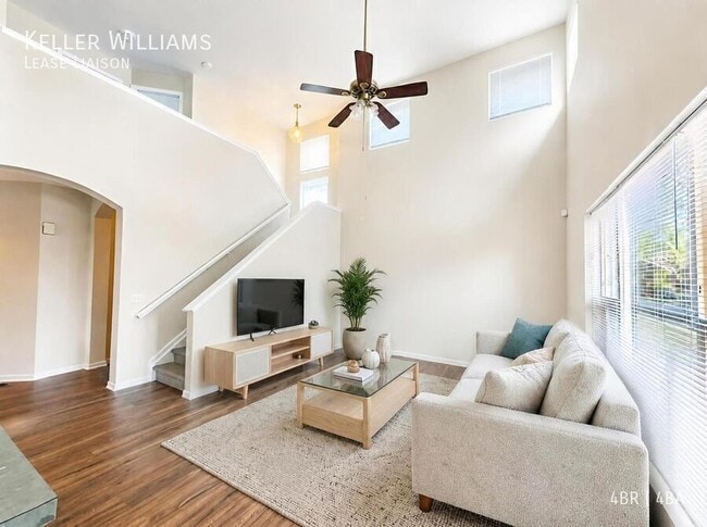 Photo - 2566 S Halifax St
