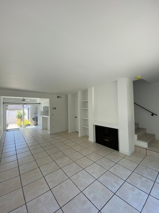 Photo - Harbor Village 2 bedroom Condo Unidad 5