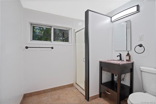 Photo - 124 Northfield Ave