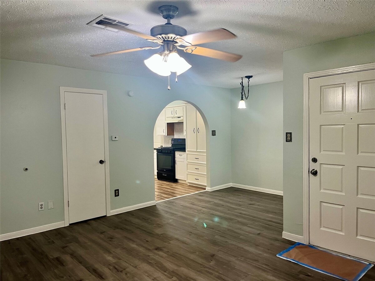 Photo - 1407 14th Ave N