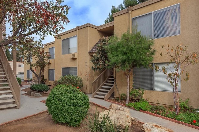 Building Photo - Sun Valley Gardens Rental