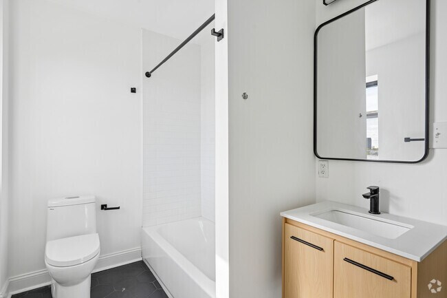 Studio - 500SF - Bathroom