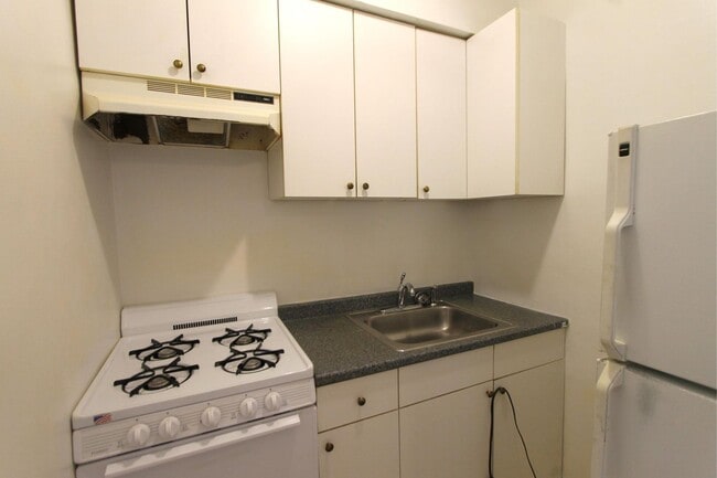 Photo - 7174 Germantown Ave Unit 6