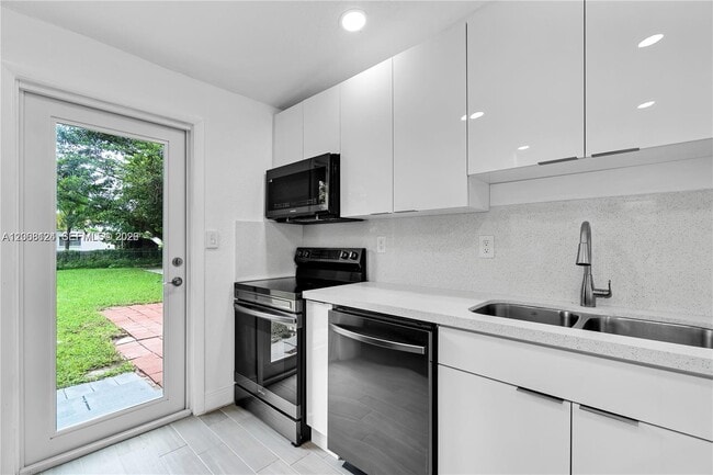 Photo - 1175 NW 133rd St