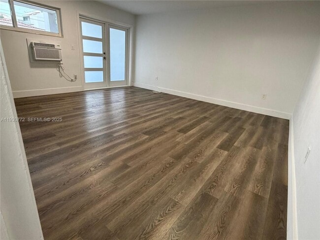 Photo - 100 Madeira Ave Unidad 100-7