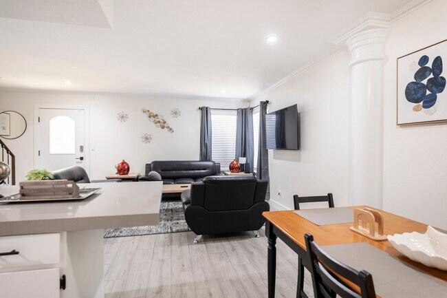 1417 Elizabeth Ave Unit SI ID1585223P