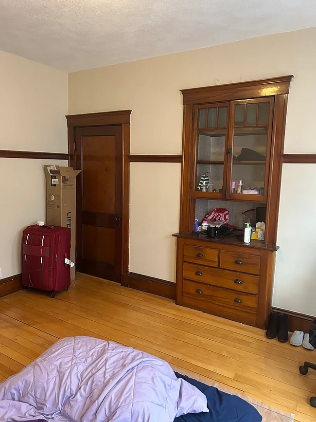 Photo - 61 Frederick Ave Unit 2