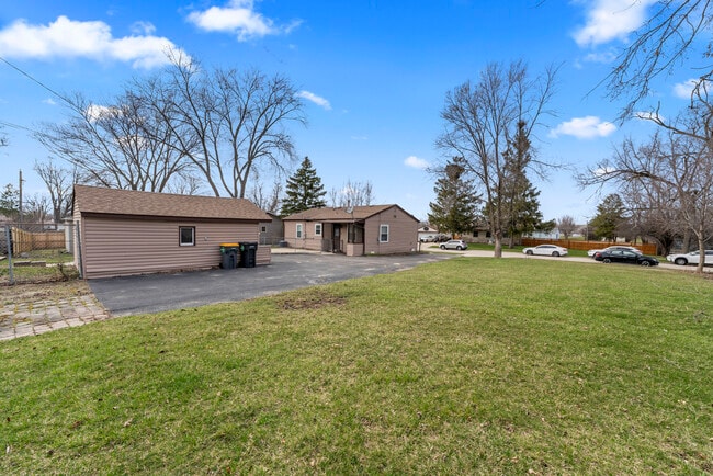 Photo - 25 McCabe Dr