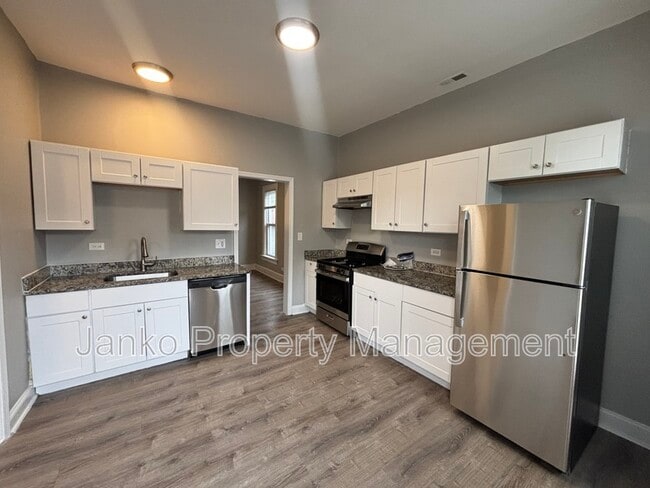 Photo - 1355 E 76th St Unit 2