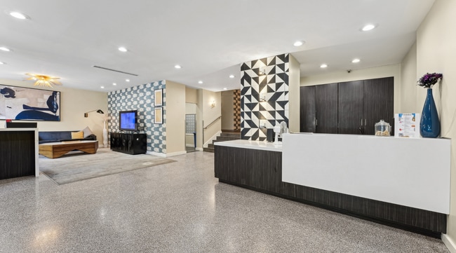 Photo - Ellicott House