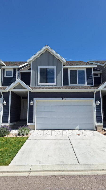 Photo - 346 Grassland Dr House