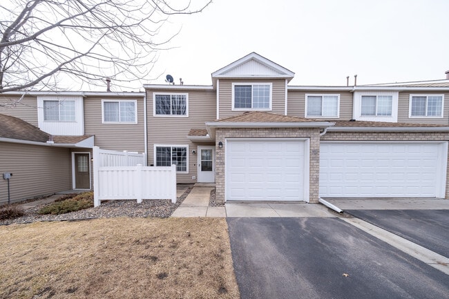 Building Photo - 15787 Upper Fjord Way