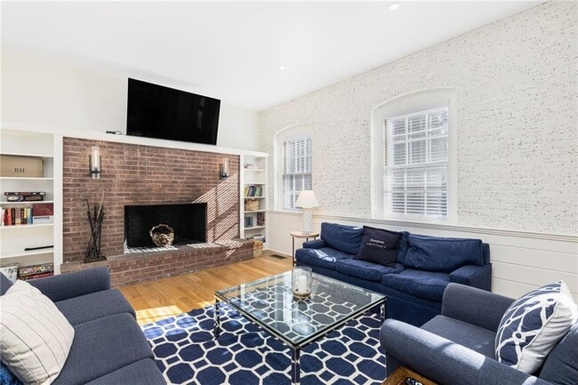 Photo - 8 Brenton Rd Unidad 2