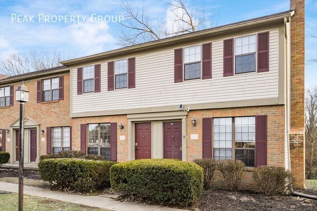 Available Now! Newly Renovated Townhomes L... - Available Now! Newly Renovated Townhomes L...