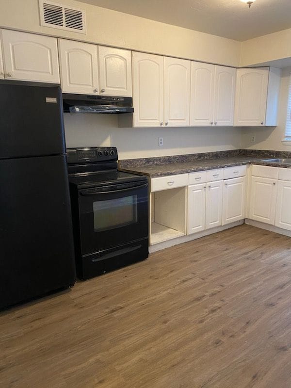122 Spruance Rd