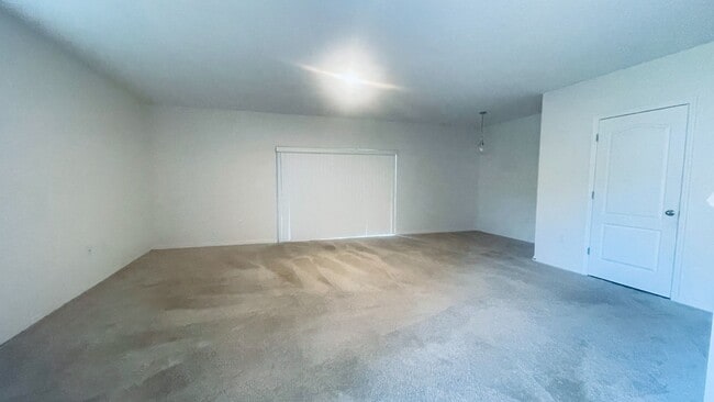 Photo - 1608 Primo Ct