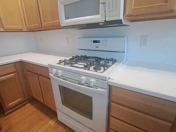 Photo - "Charming 3-Bed Oasis with Fireplace & 2.5 Baths on Royalstar Ave, Hillsboro!"