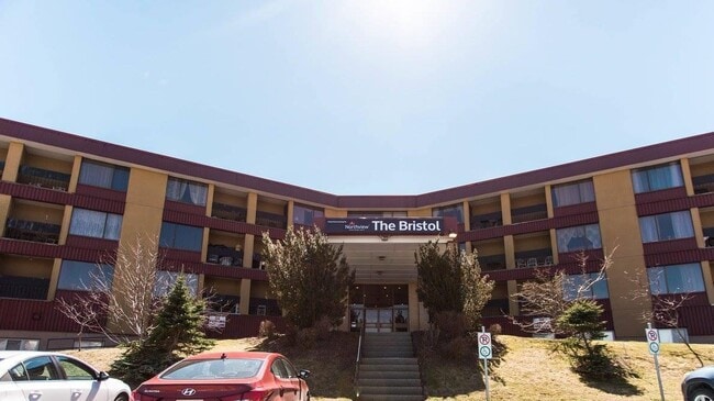 Building Photo - The Bristol