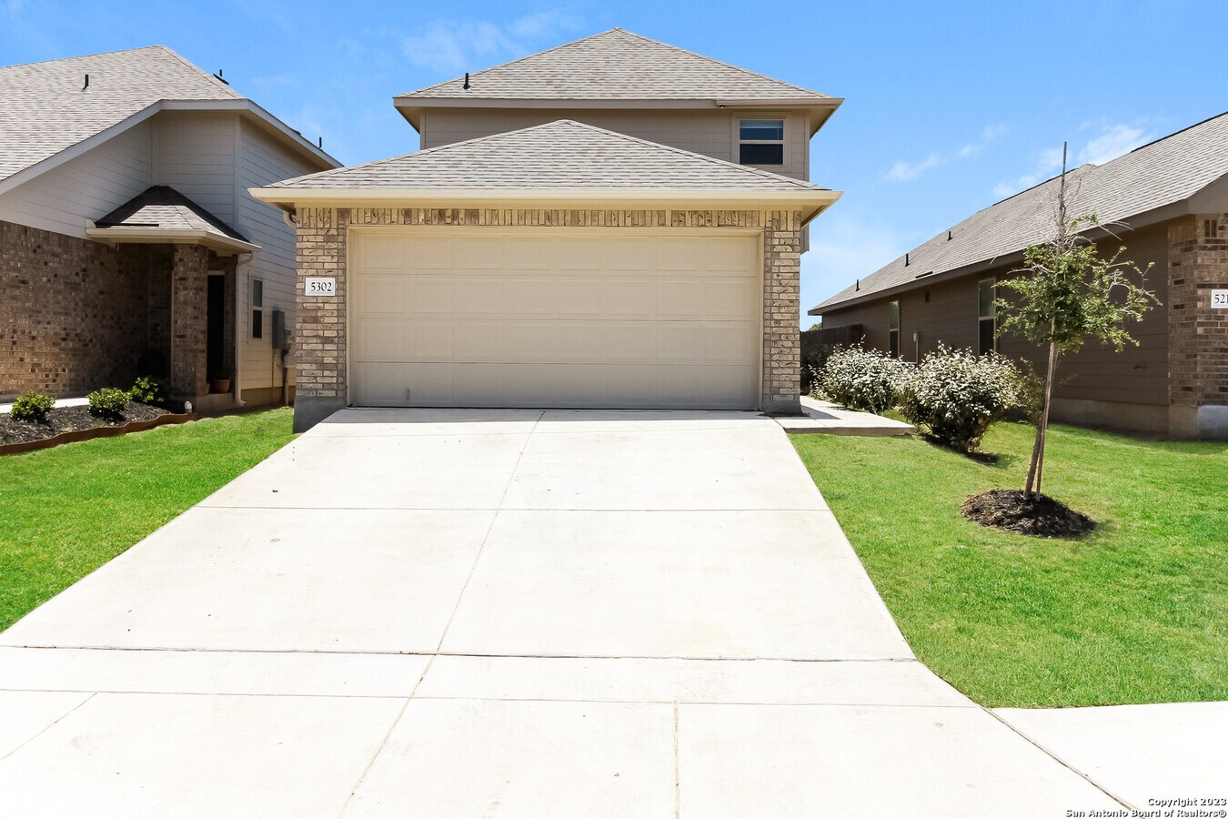 Photo - 5302 Freshwater Way