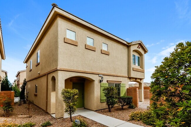Photo - 9623 Vega Carpio Ave