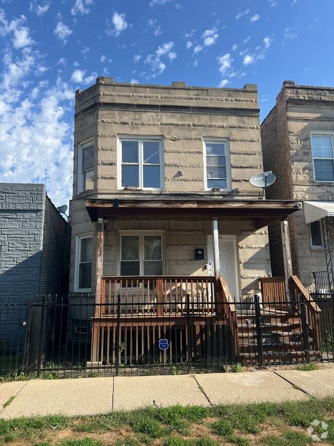 Building Photo - 3334 W Crystal St Unit 2 Rental
