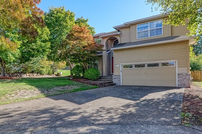 Photo - Corner Lot Charmer in Desirable Oak Meadow...