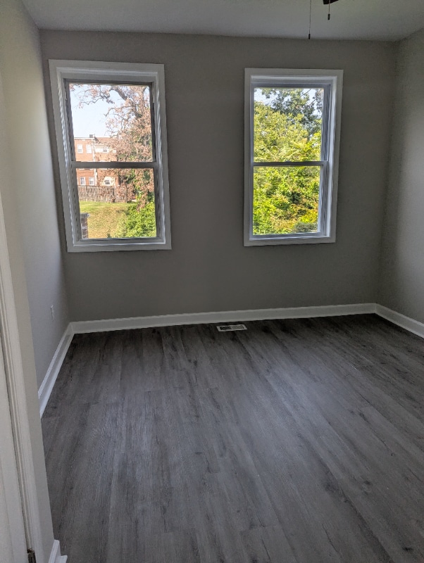 Building Photo - 3309 W Forest Park Ave Rental
