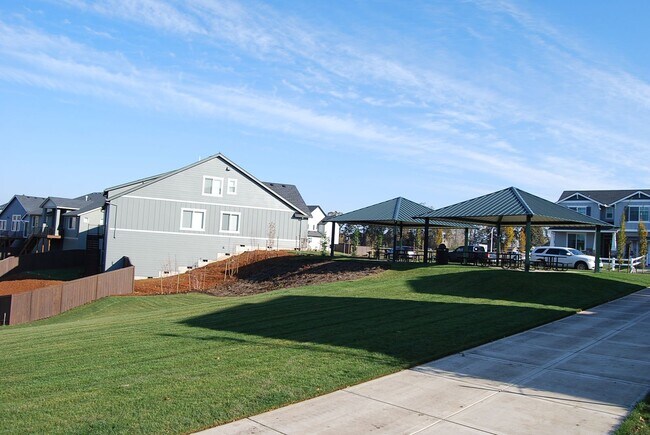 Photo - $500 OFF FIRST FULL MONTH! 3 Bedroom / 2.5...