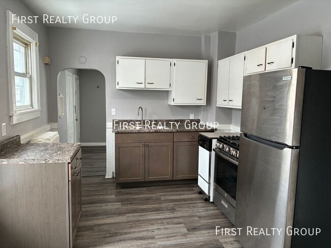 Photo - 908 Washington-Apt. C Unit Apt. C