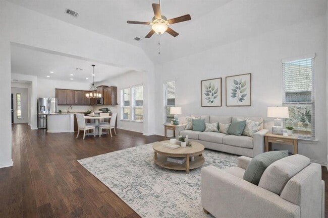 Photo - 22209 Cross Timbers Bnd