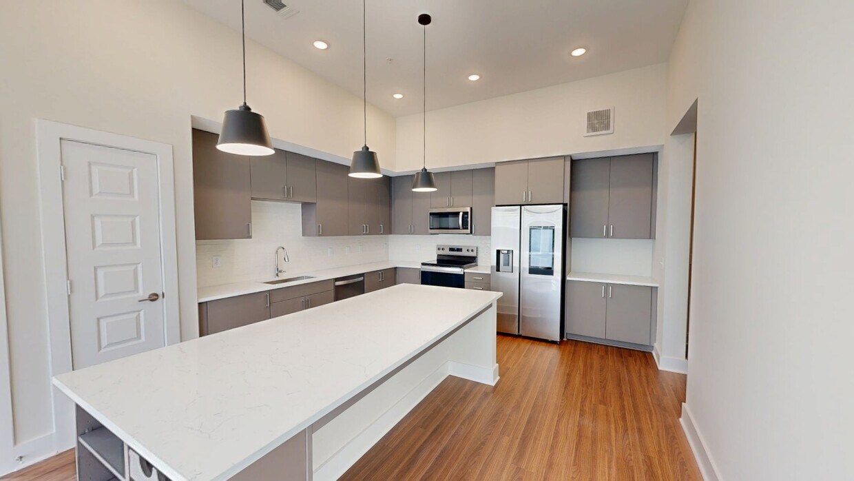 Photo - AMLI Brookhaven Apartments