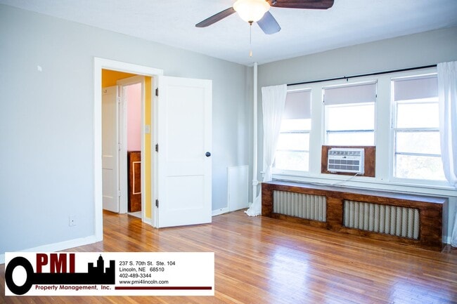 Photo - 1630 H St Unidad 1630 H St - D5 at the Senator Building