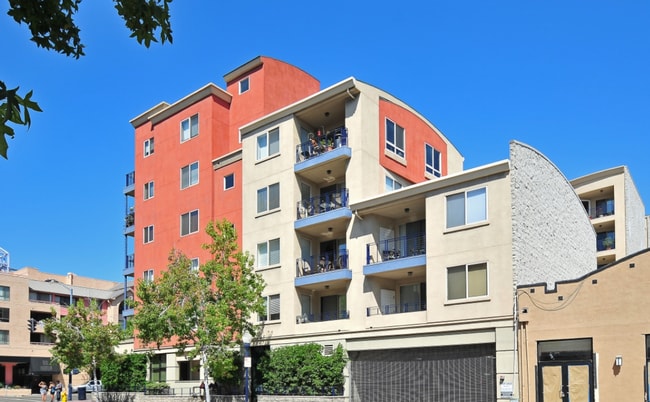 Photo - ***OPEN HOUSE 06/01/26 @ 2 PM*** MARINA DISTRICT HIDDEN GEM!!! STEPS FROM GASLAMP QUARTER, 2 /2,...