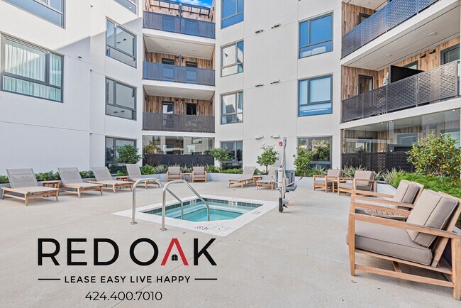 Building Photo - 1860 N Western Ave Unit 221