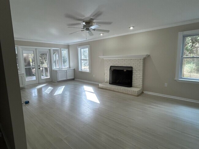 Photo - 7585 Skipper Ln