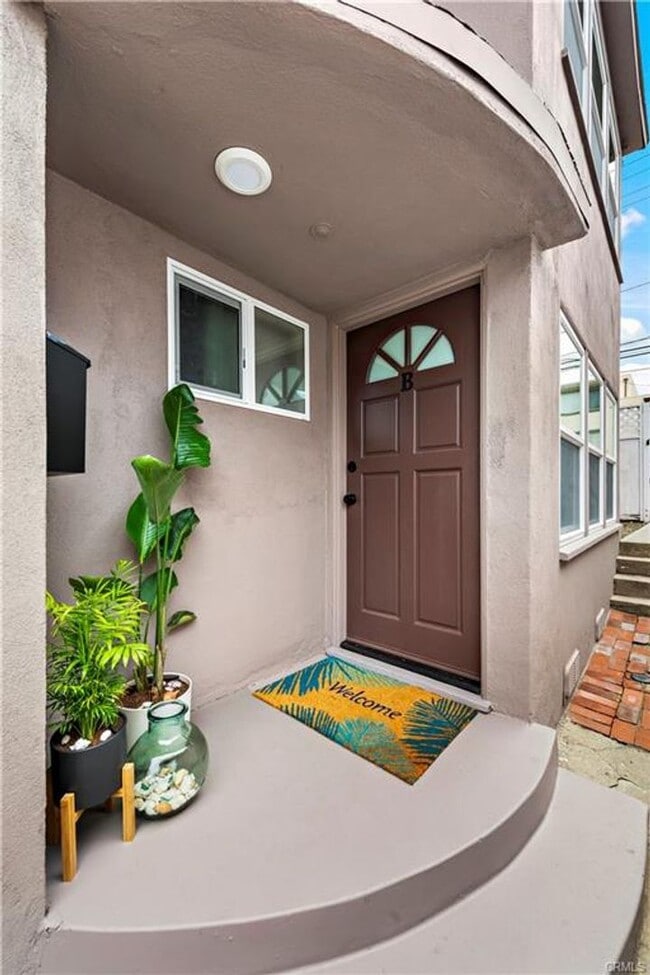 Photo - 432 N Coast Hwy Unidad B